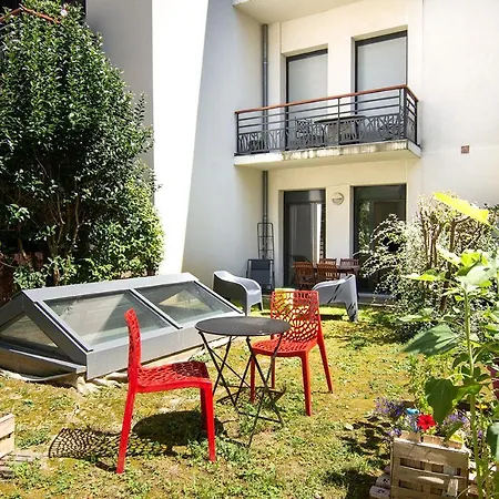 Un Air De Campagne En Vieille - A Country Air In Old Town With Song Of Birds Apartament *